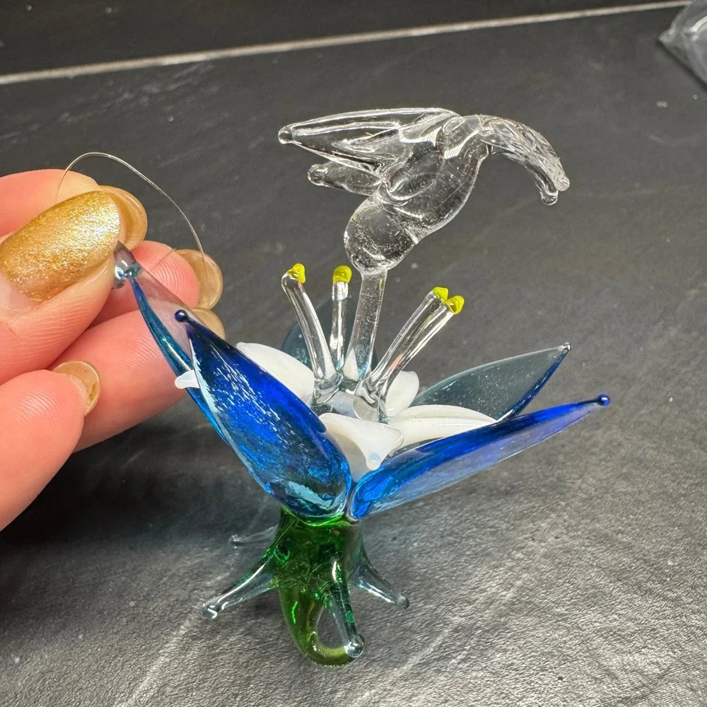 Hand‎ Blown Glass Hummingbird Flower Ornament Suncatcher Blue Green Clear 3